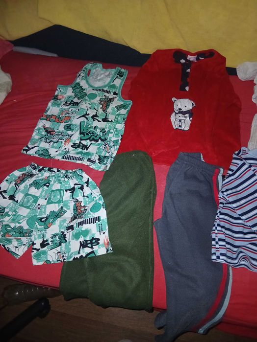 Детские вещички для переселенцев.