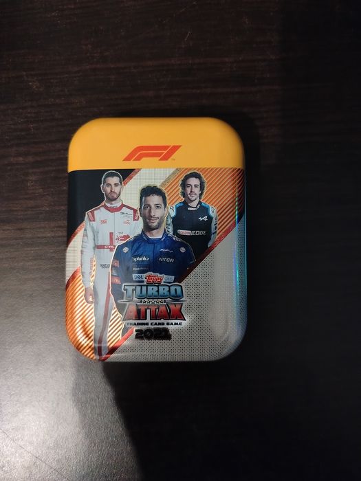 Puszka z kartami F1 Topps Turbo Attax 2021