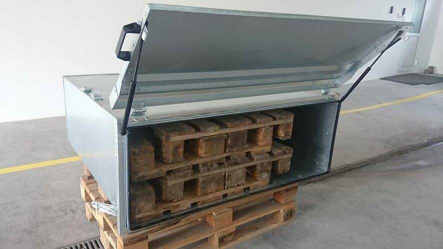 Палетники на Полуприцеп , вещевой ящик на полуприцеп.