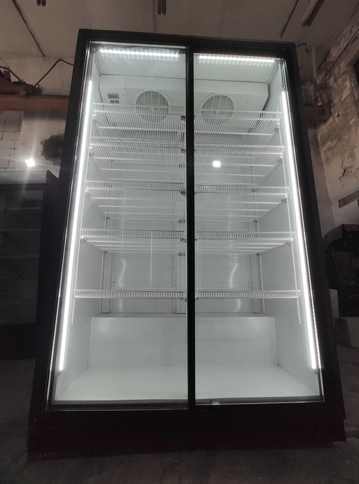 Холодильна шафа вітрина UBC SuperLarge LB 1300л сірий, є Сервіс!