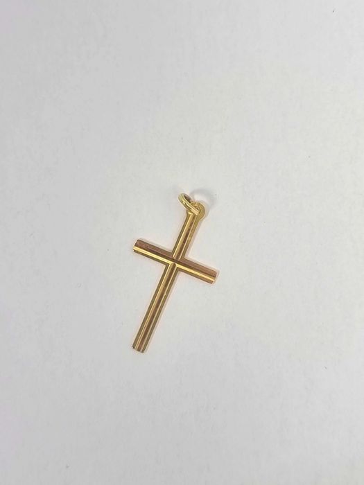 Złota zawieszka krzyżyk p:585 w:0,88g