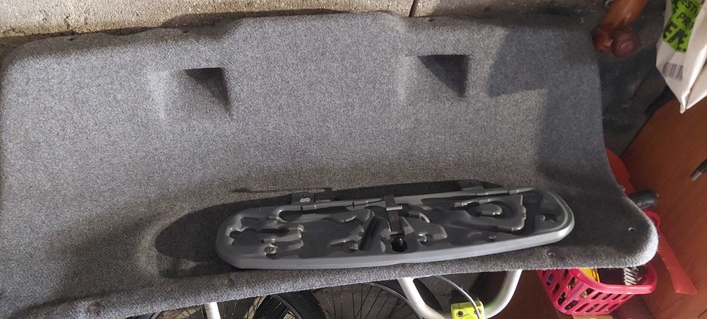 Mala BMW e46 cinza apenas com defeito no verniz