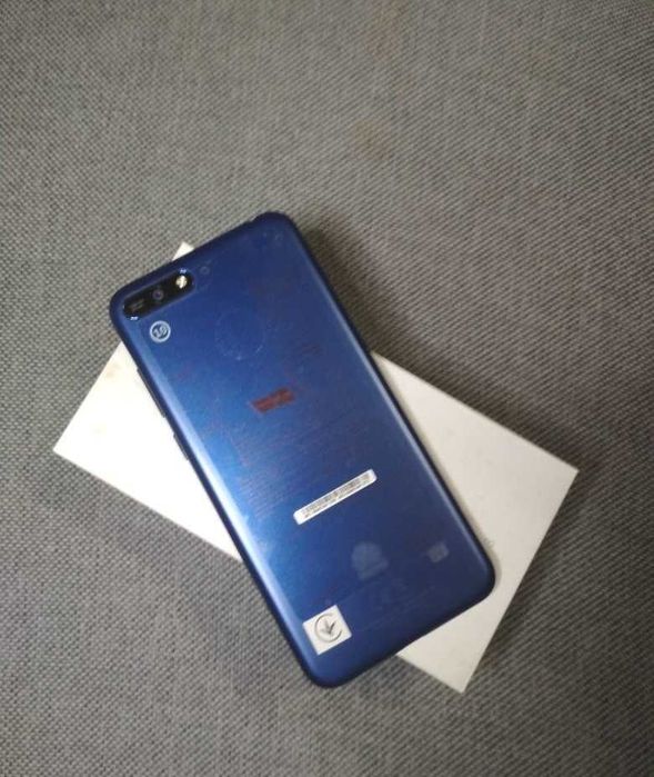 Huawei Y6 2018 + etui