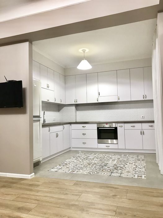 Оренда 3-кімнатна проспект Повітряних Сил, 25