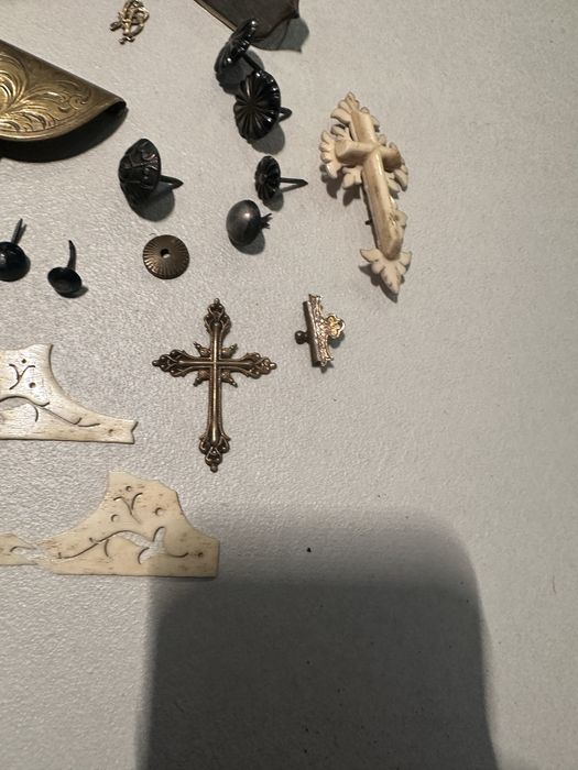 Okucia introligatorskie, narożniki do książek stare