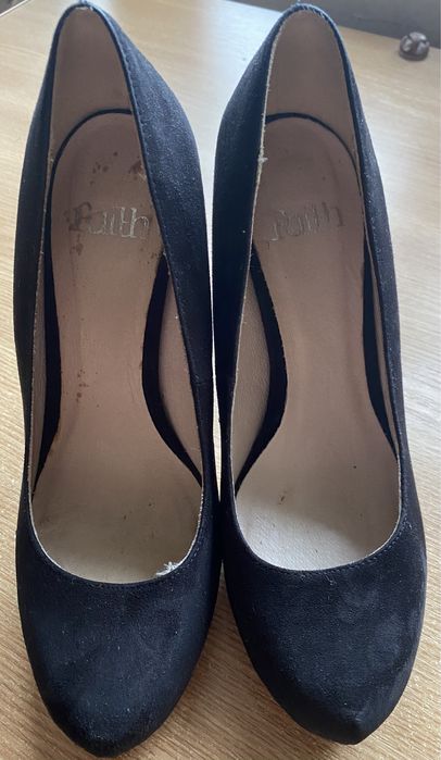 Продам замшеві туфлі faith 37 р