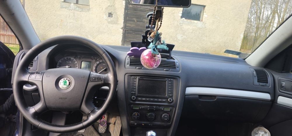 Skoda Octavia 2 1.6 gaz