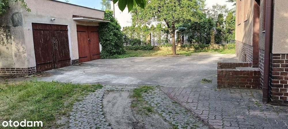 Atrakcyjnie położony dom 140 m² | duży ogród | 2 mieszkania | 2 garaże