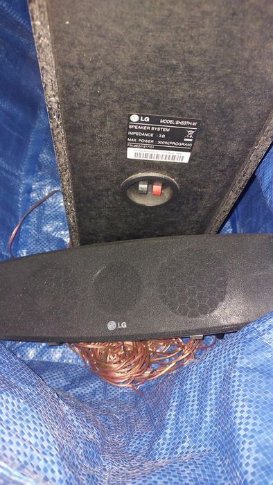 LG Colunas e Subwoofer Sistema de Home Cinema DVD 5.1ch de 500W