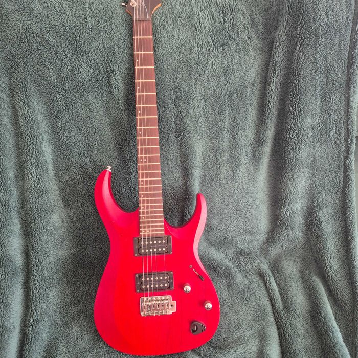 Електрогитара superstrat. Cort   X100 красная