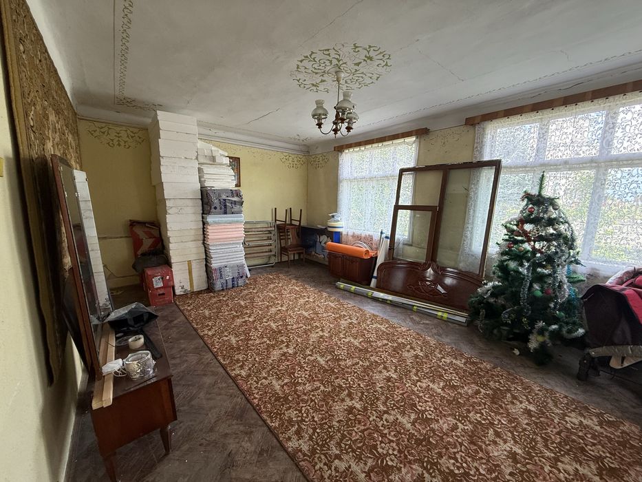 Продам будинок у с.Загірне