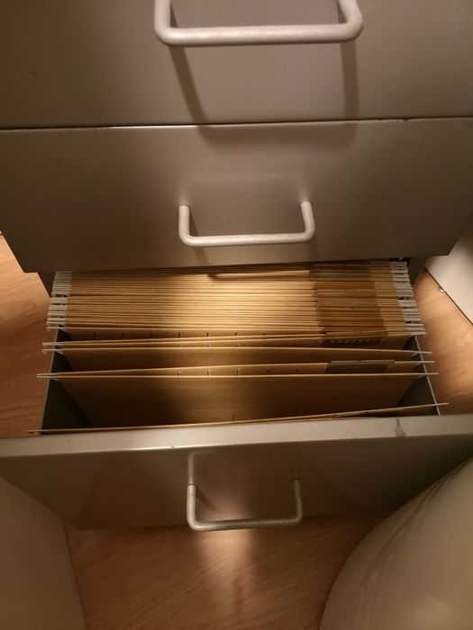 Módulo arquivo com rodas