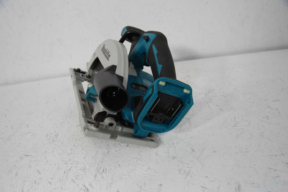 Akumulatorowa ręczna pilarka tarczowa