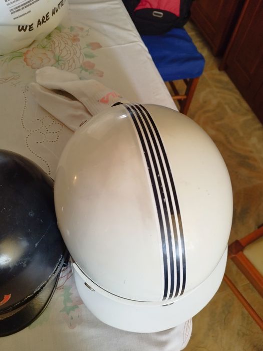 Capacete estilo penico