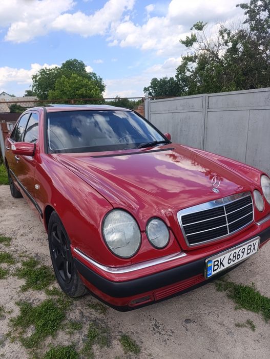 Мерседес w210  Е200