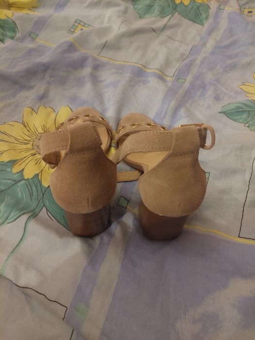 Buty damskie na obcasach Liu jo r.40
