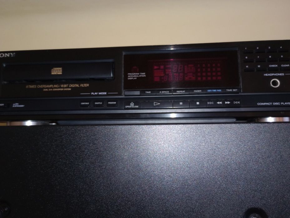 Sprzedam CD kompakt Sony
