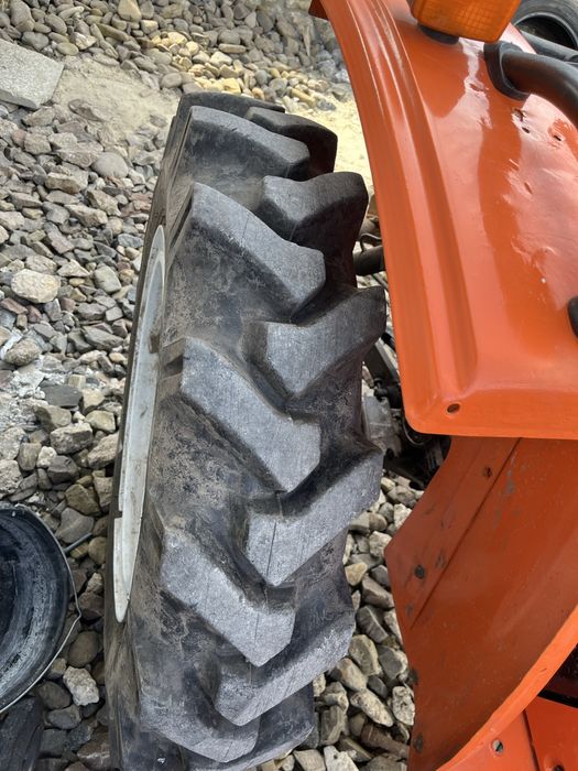 Мінітрактор Hinomoto e1804