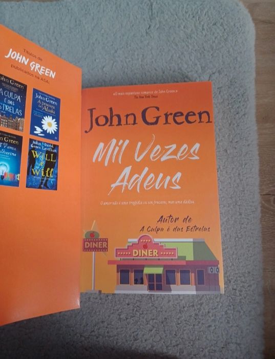 Livro " Mil Vezes Adeus " de John Green