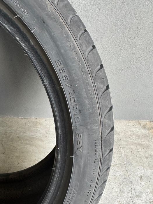 Pneu Goodyear jante 18