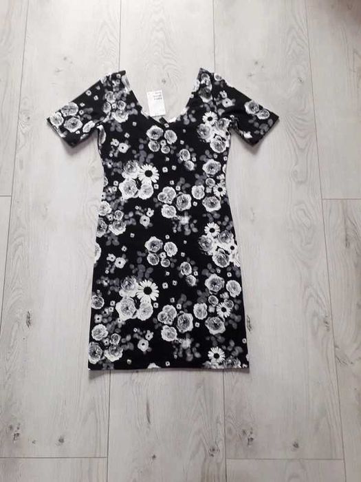 sukienka marki H&M roz. S kwiaty bawełna