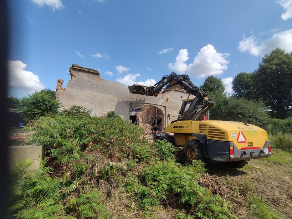 Usługi koparko ładowarki mecalac