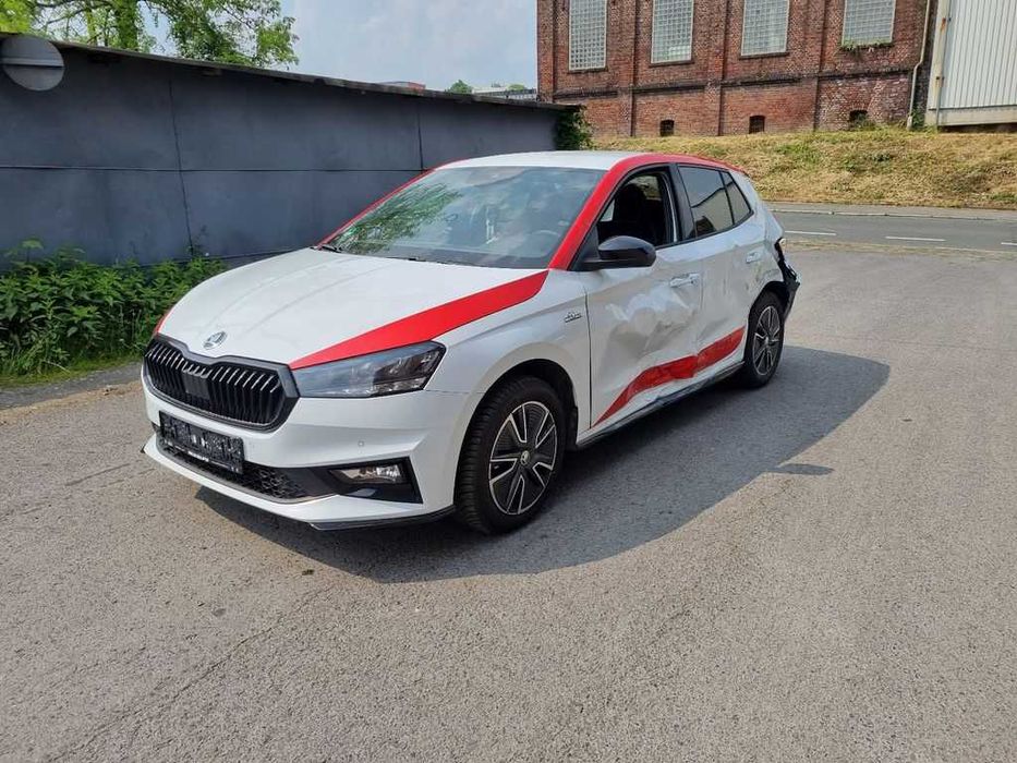 Бампер Skoda Fabia III Monte Carlo  Запчастини Шкода Фабіа