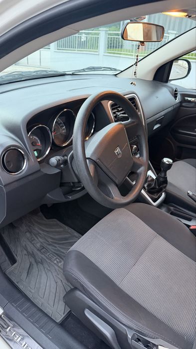 Dodge Caliber 2.0 -  2010
