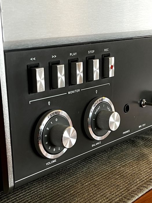 Gravador de Bobines Revox A77 mk4 - 4 pistas - Totalmente Restaurado