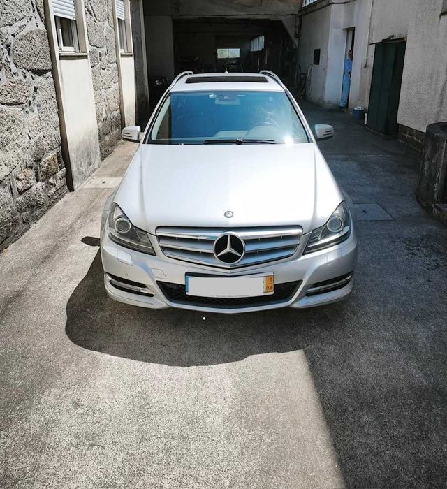 Carrinha Mercedes C220 CDi Avantgarde Adaptada deficientes