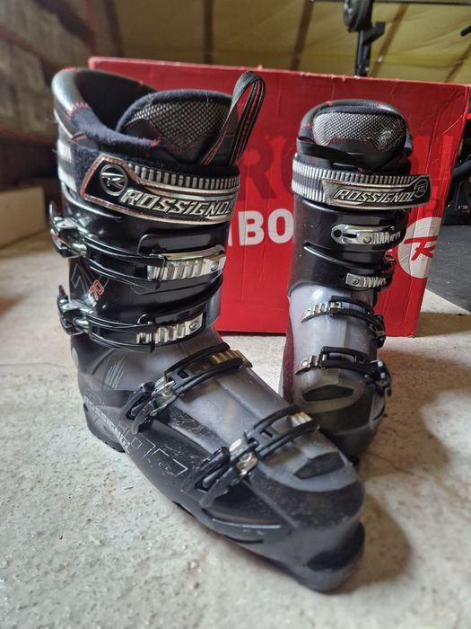 Komplet narciarski buty Rossignol r. 30 i narty Atomic kijami
