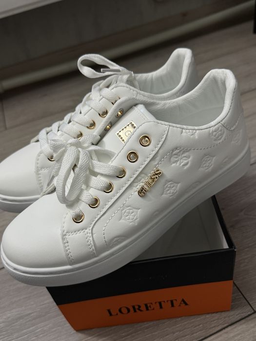 Guess кеди білі