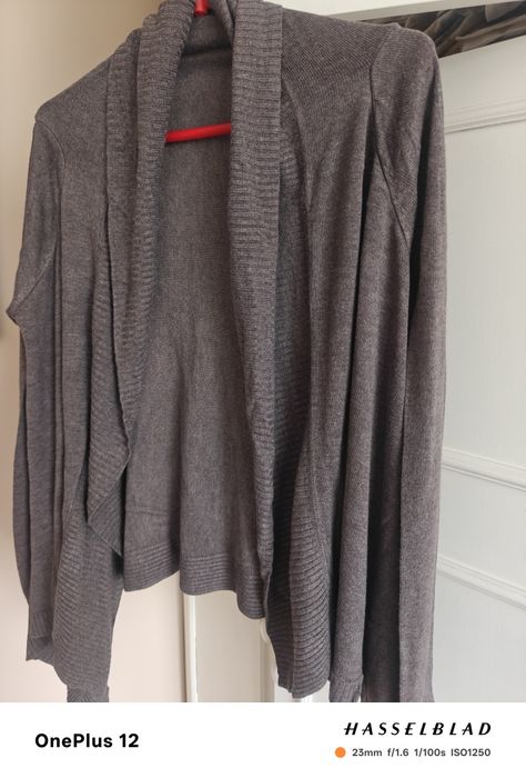 Sweter H&M 36 narzutka