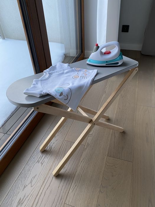 Duża drewniana deska do prasowania + żelazko dla dziecka