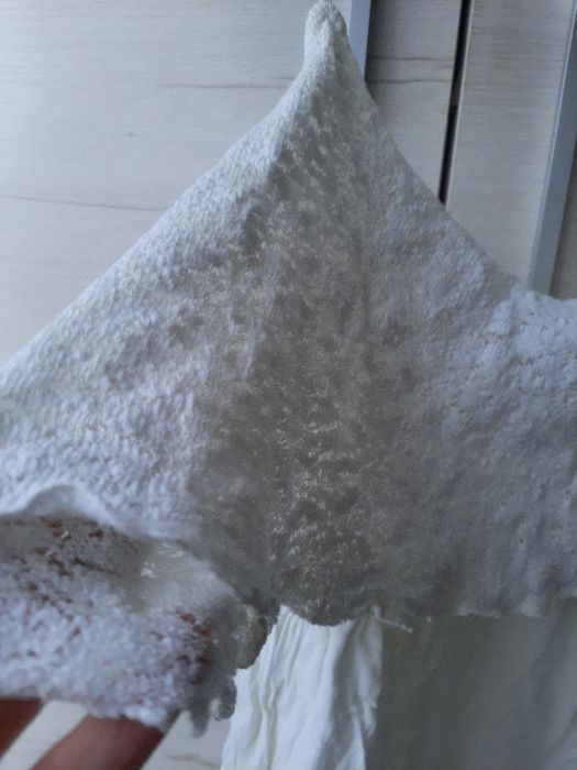 Biała letnia Sukienka Mango