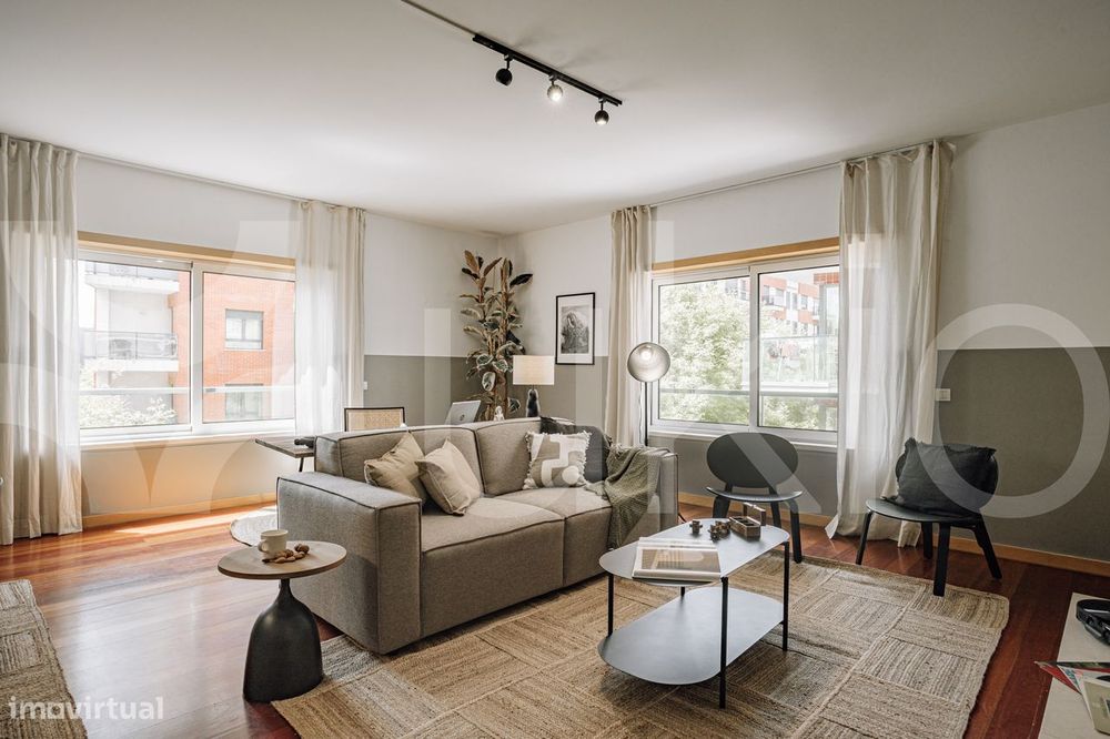 Apartamento T3 com varanda em Expo Norte