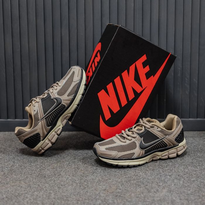 Кросівки Nike Air Zoom Vomero 5 Brown/Black premium