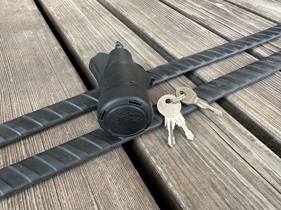 Bagażnik dachowy poprzeczki Ford Mondeo MK5 oryginał