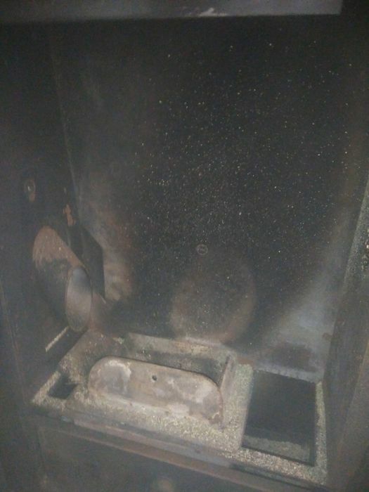 Salamandra a pellets