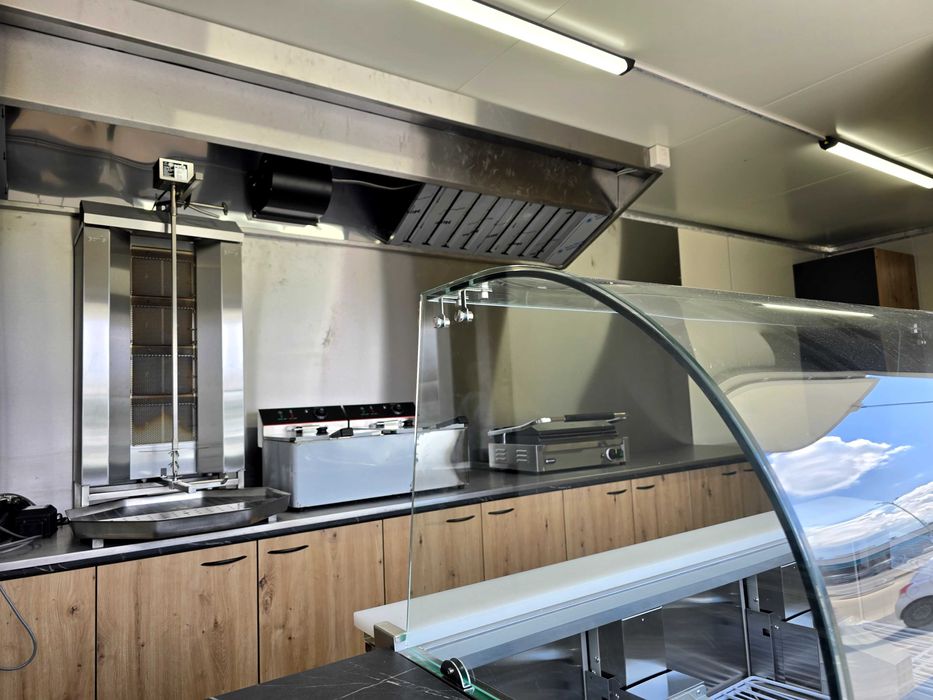 Przyczepa Gastronomiczna -PREMIUM- 6.00 x 2.40