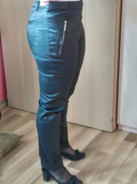 Spodnie rozm 40