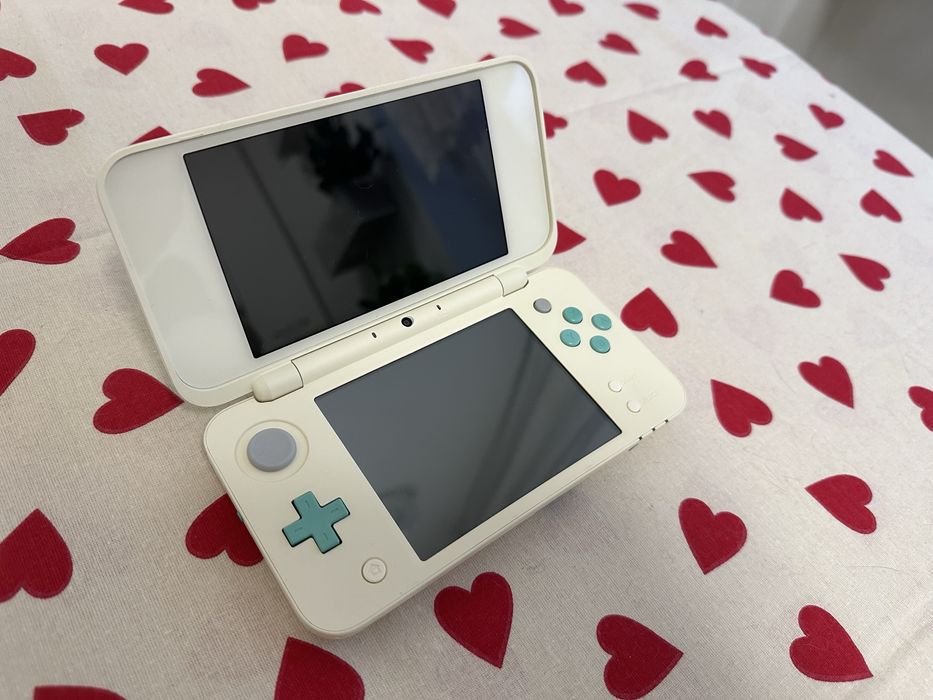 Nintendo 2DS XL Konsola