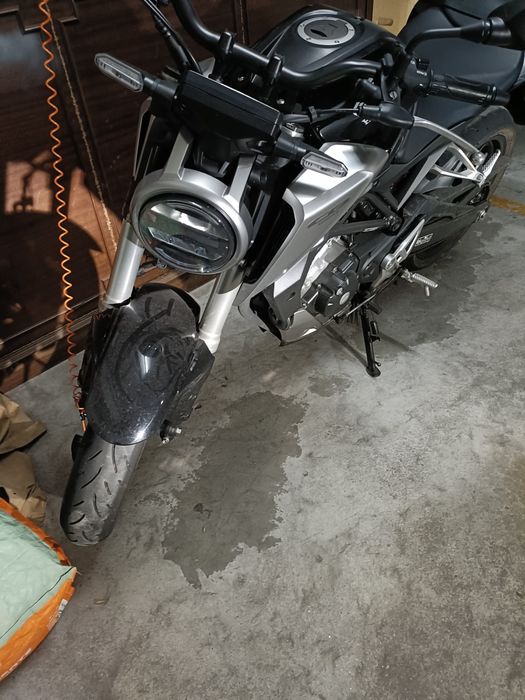 Honda CB125R venda