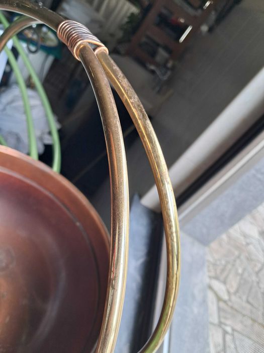 Fruteira em cobre e latão