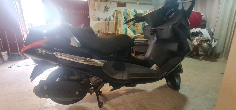 Piaggio x8 evo 125