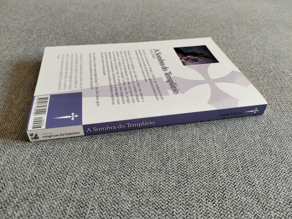 Livro "A sombra do templário" de Núria Masot