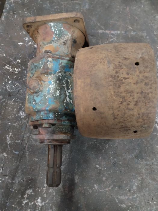 Przystawka pasowa 328,330