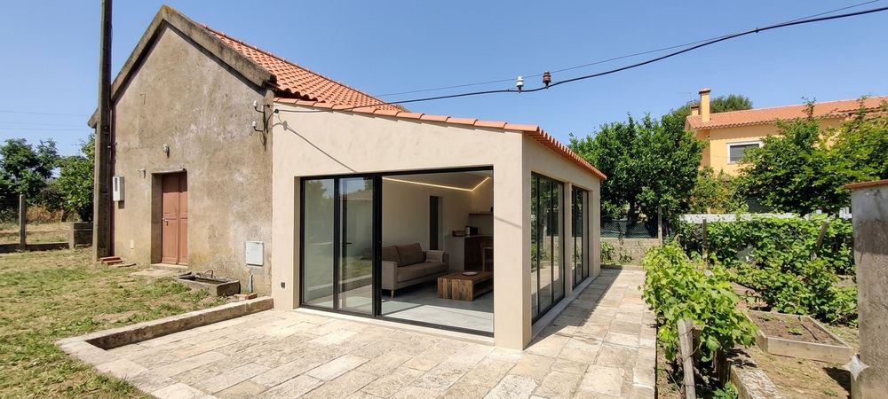 Moradia T2 -Terreno 1780m2
