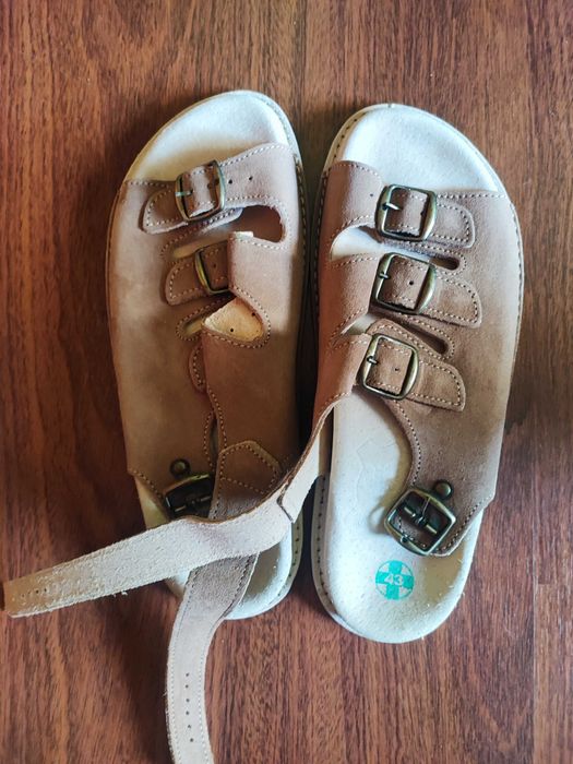 Sandały skórzane rozm. 43