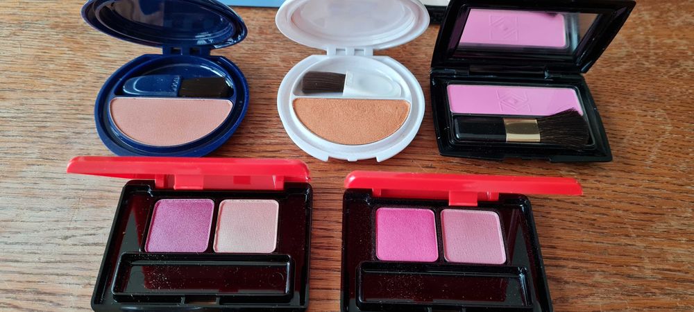 Avon puder Blush